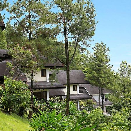 Gunung Geulis Cottages Managed By Royal Tulip Богор Екстер'єр фото